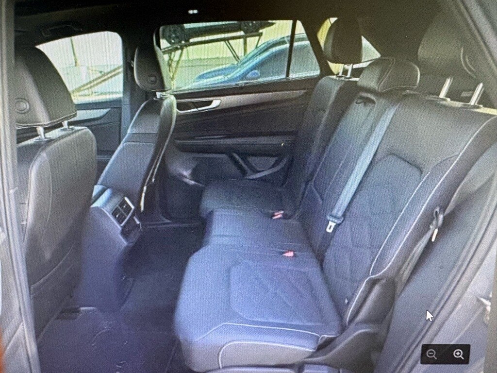 Certified 2024 Volkswagen Atlas Cross Sport 2.0T SE w/Technology SUV