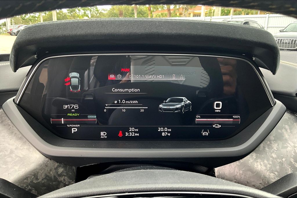 2026 Audi RS e-tron GT Performance Base - Photo 25