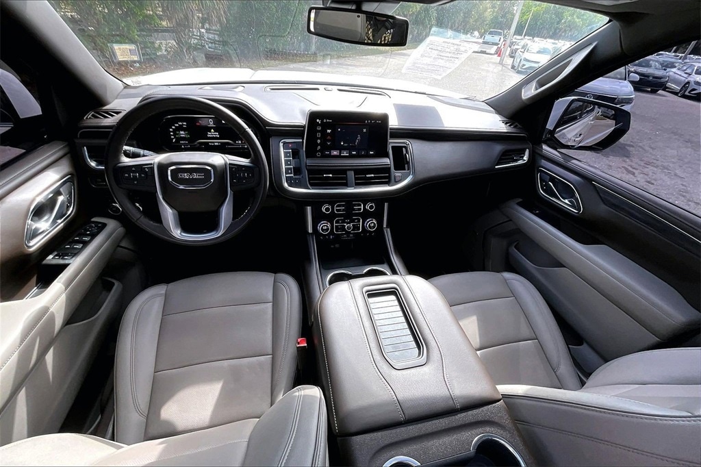 Used 2023 GMC Yukon XL SLT SUV