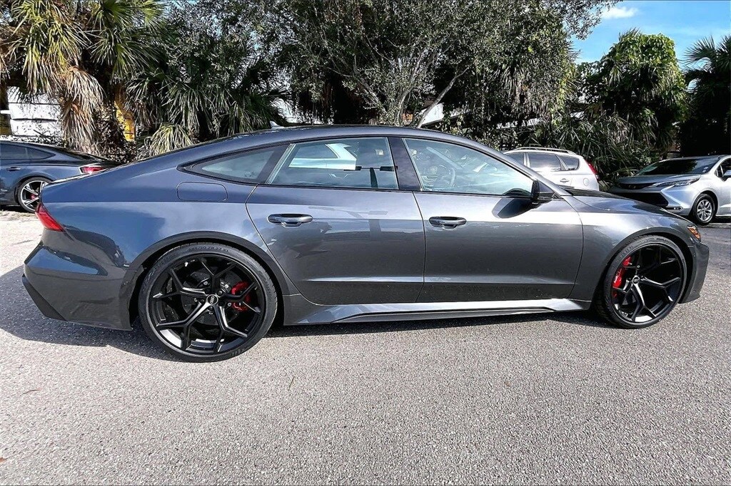 2026 Audi RS 7 Performance Base photo 4