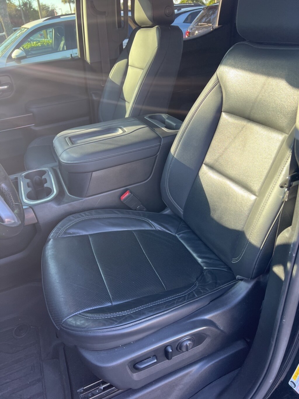 Used 2021 GMC Sierra 1500 SLT Truck