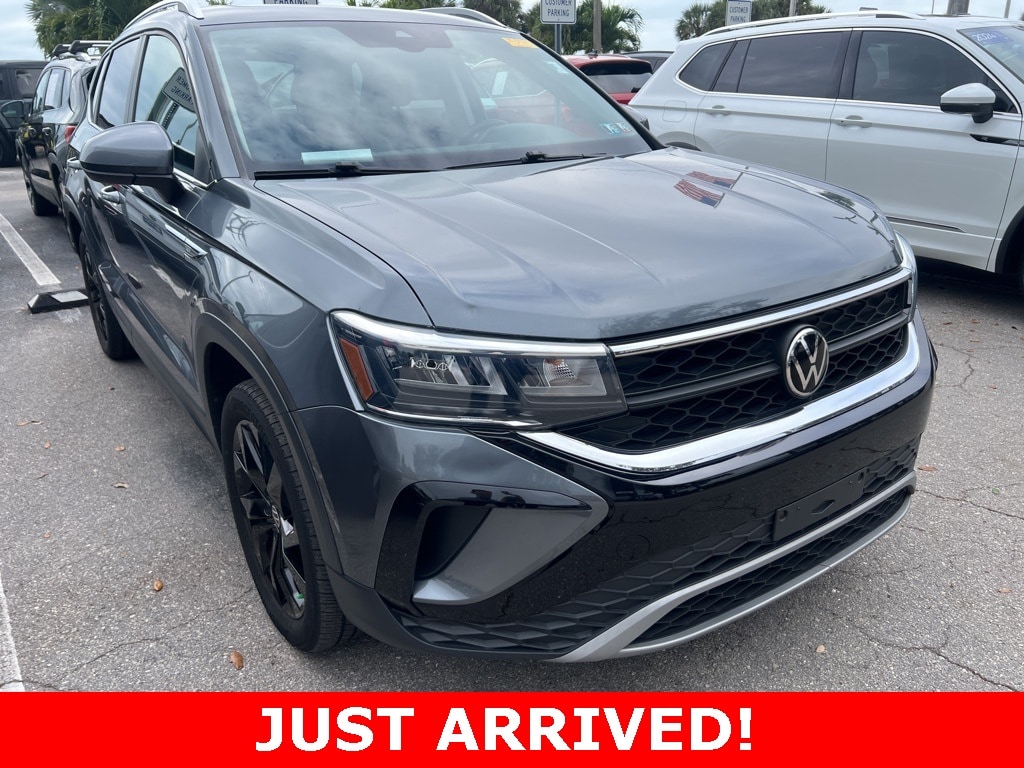 Certified 2022 Volkswagen Taos 1.5T SE SUV