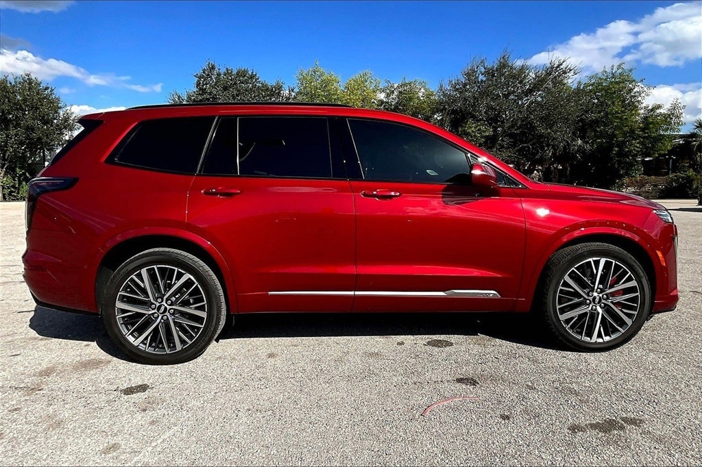 Used 2025 CADILLAC XT6 Sport SUV
