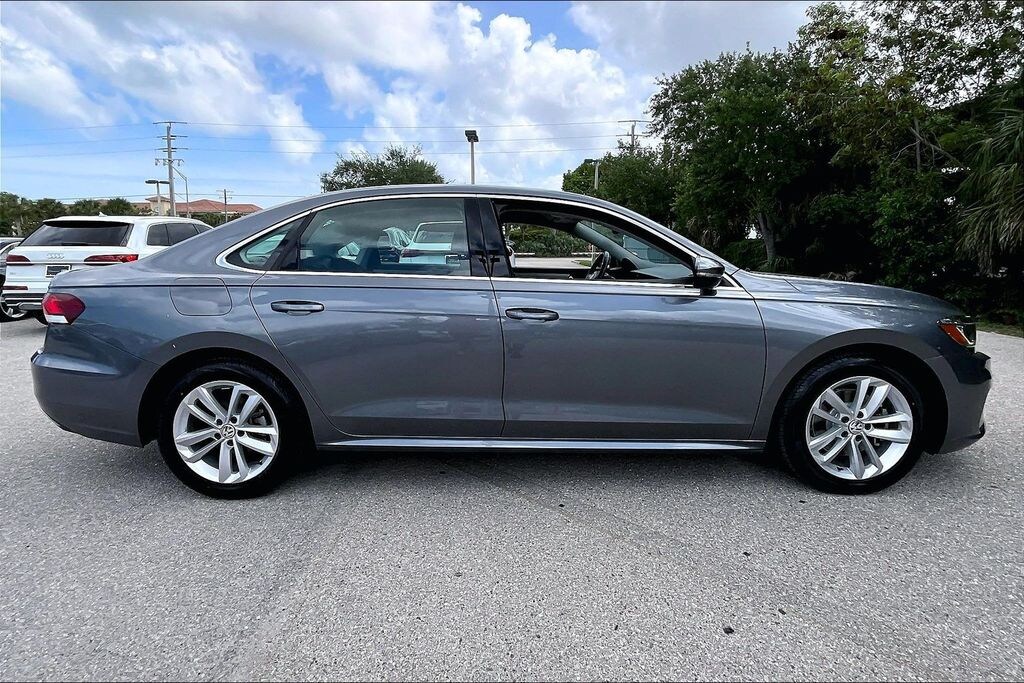 Certified 2020 Volkswagen Passat 2.0T SE Sedan
