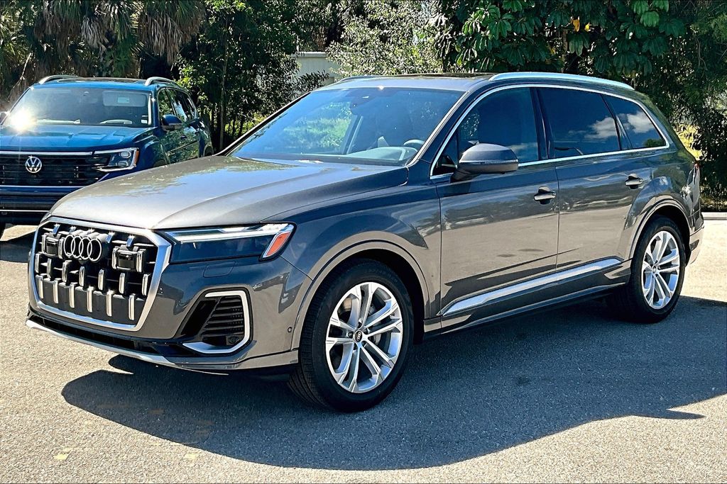 2026 Audi Q7 Premium Plus - Photo 9