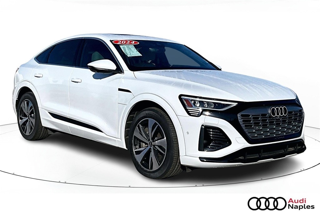 2024 Audi Q8 Sportback e-tron Premium Plus's photo