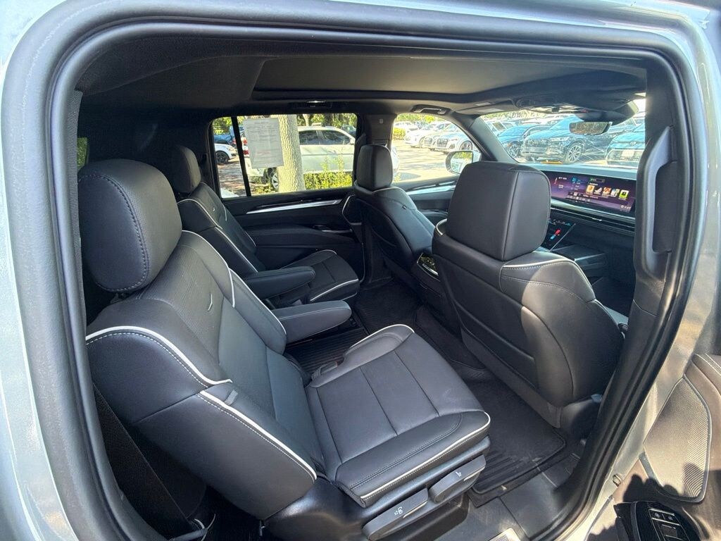 Used 2025 CADILLAC Escalade ESV Sport SUV