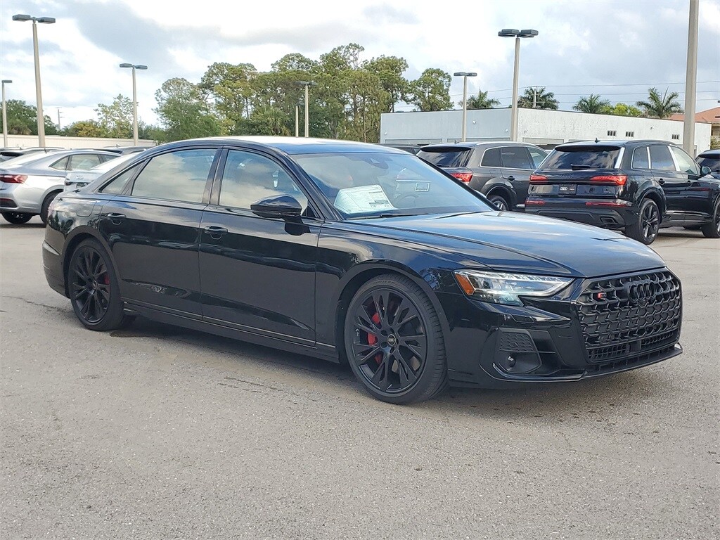 2025 Audi S8 4.0T photo 2