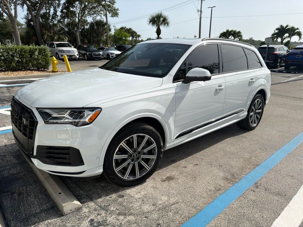 Used 2022 Audi Q7 45 Premium Plus SUV