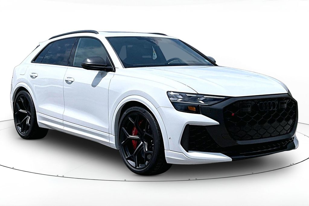 2026 Audi RS Q8 -'s photo