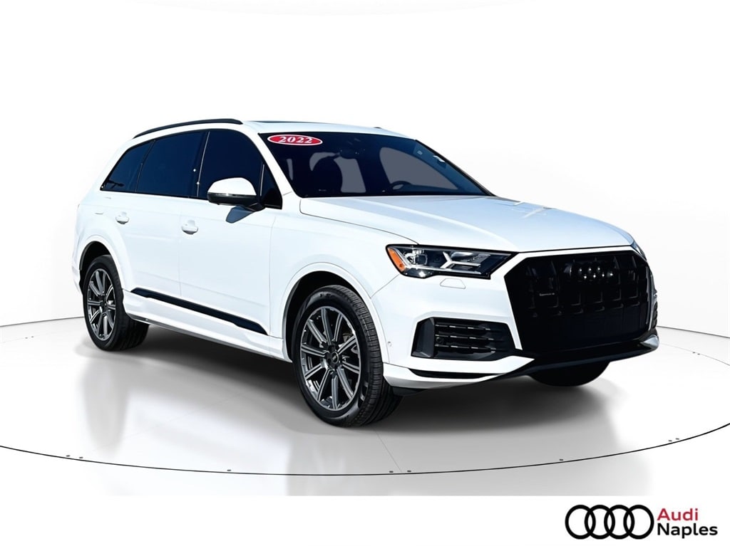 2022 Audi Q7 Premium Plus's photo