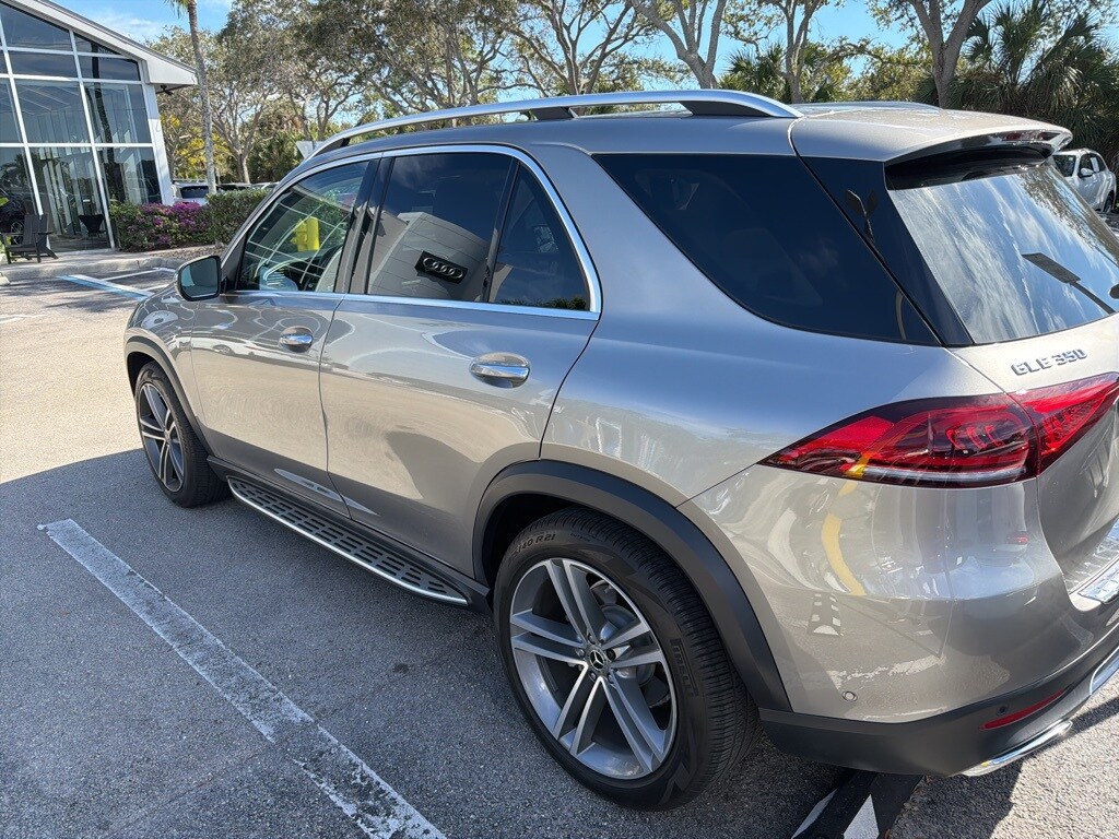 2021 Mercedes Benz GLE 350 photo 2