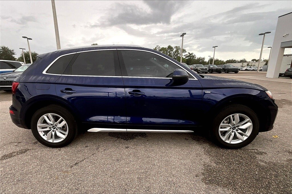 2022 Audi Q5 45 S line Premium photo 3