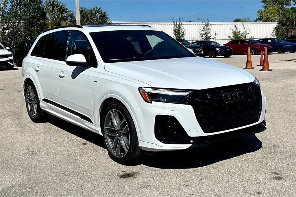 New 2026 Audi Q7 55 Prestige SUV