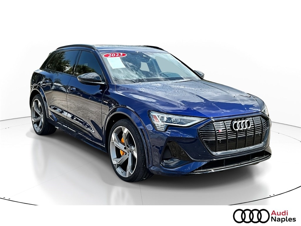2023 Audi e-tron S Premium Plus's photo