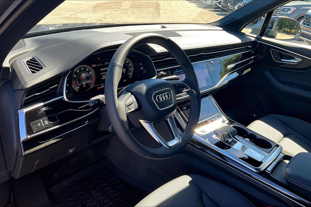 2026 Audi Q7 Premium Plus - Photo 14