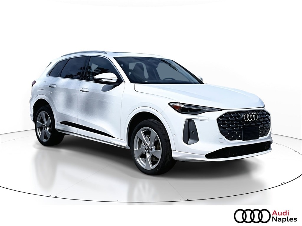 2025 Audi New Q5 Premium Plus's photo
