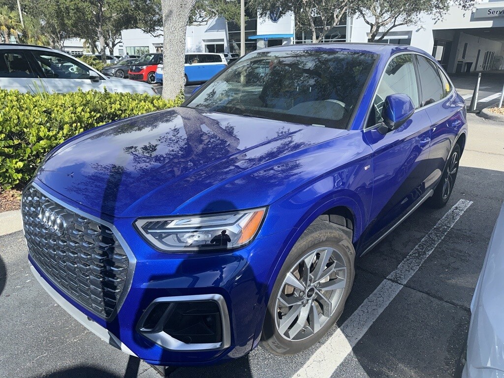 2023 Audi Q5 Sportback 45 S line Premium photo 3