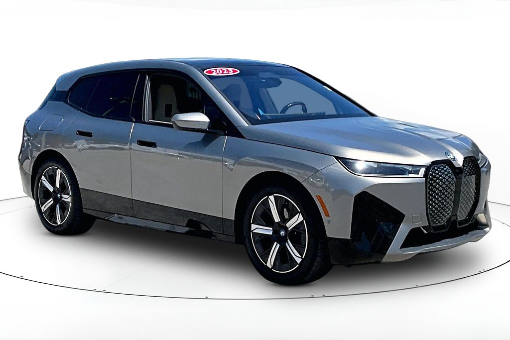 2023 BMW iX Base