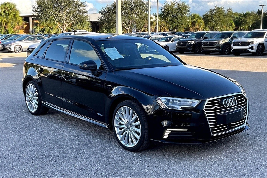 Used 2017 Audi A3 e-tron 1.4T Premium Hatchback