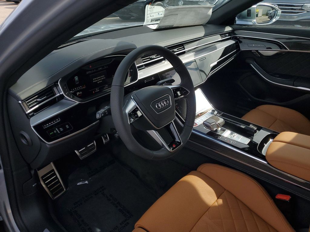 2025 Audi S8 Base - Photo 27