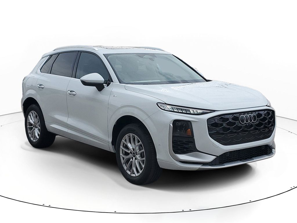 2026 Audi Q3 S line quattro's photo