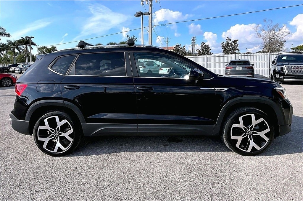 Certified 2022 Volkswagen Taos 1.5T SEL SUV