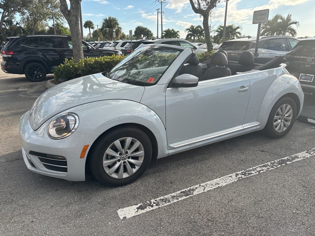 Used 2017 Volkswagen Beetle 1.8T Classic Convertible