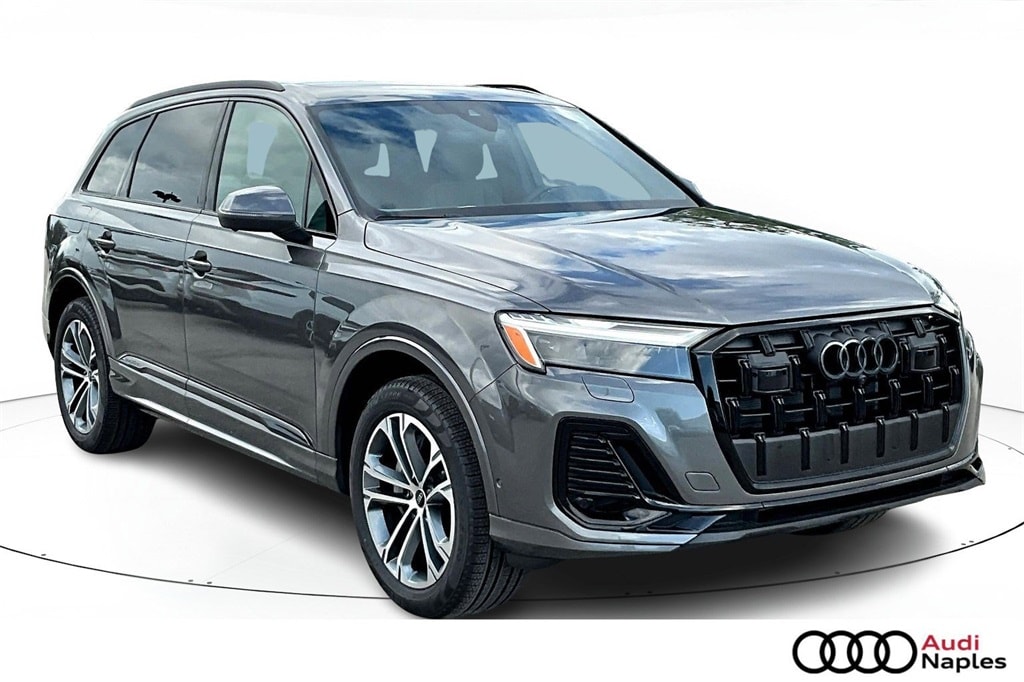 2026 Audi Q7 Premium's photo