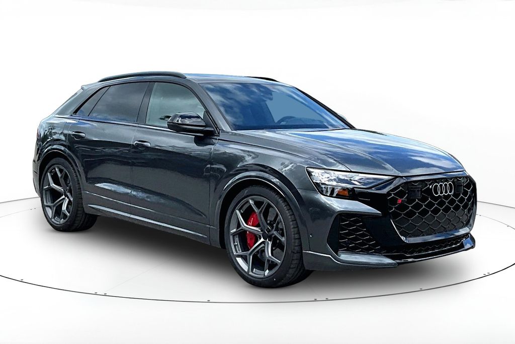 2026 Audi RS Q8 -'s photo
