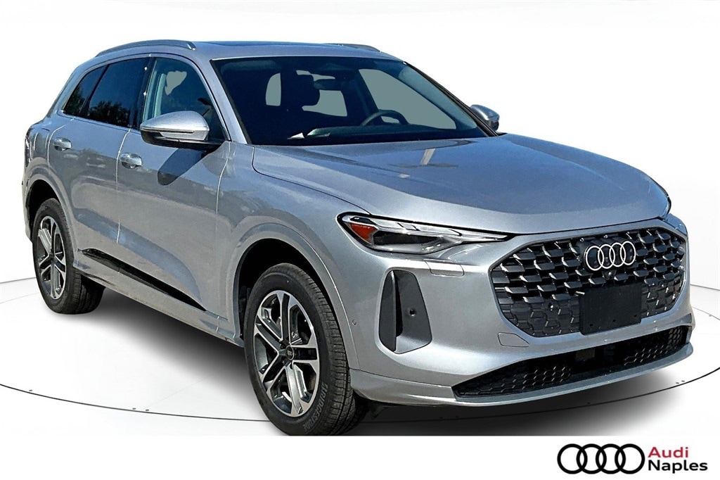 2025 Audi New Q5 Premium's photo