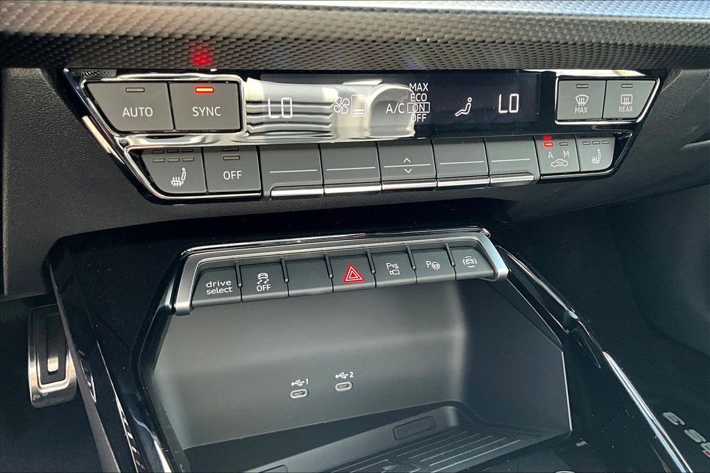 2026 Audi RS 3 Base - Photo 28