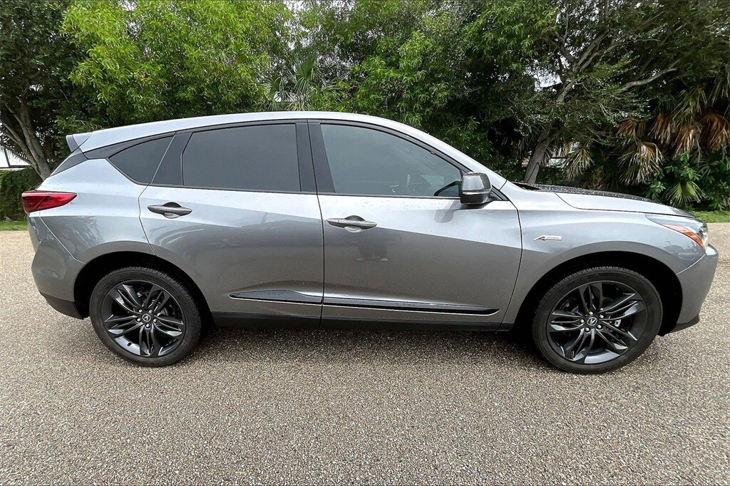 2023 Acura RDX A-Spec photo 4