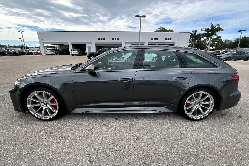 2026 Audi RS 6 Avant Base - Photo 8