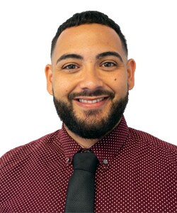 Staff member Dorian Duron from ID_5c8201a00119