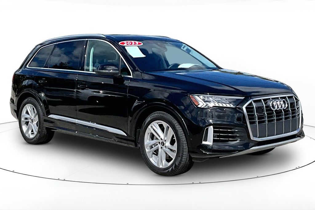 2023 Audi Q7 55 Prestige quattro Tiptronic's photo