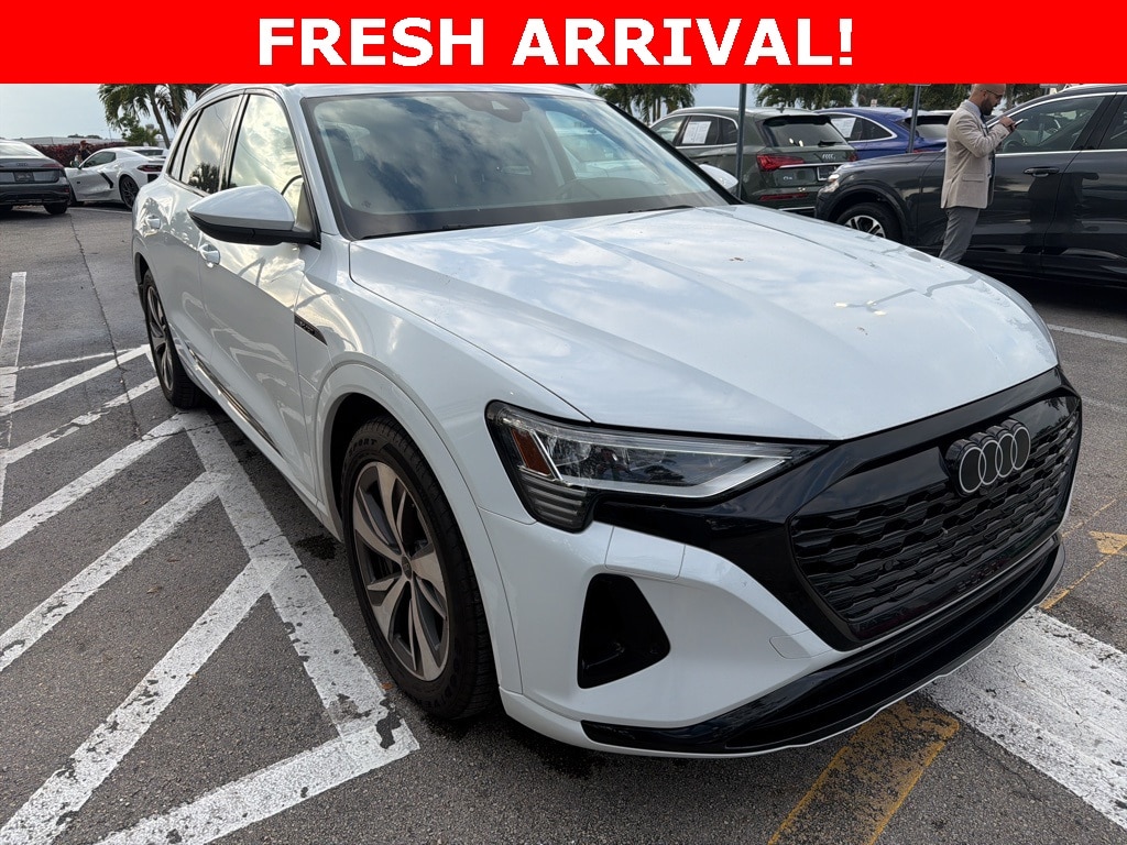 Certified 2024 Audi Q8 e-tron Premium SUV