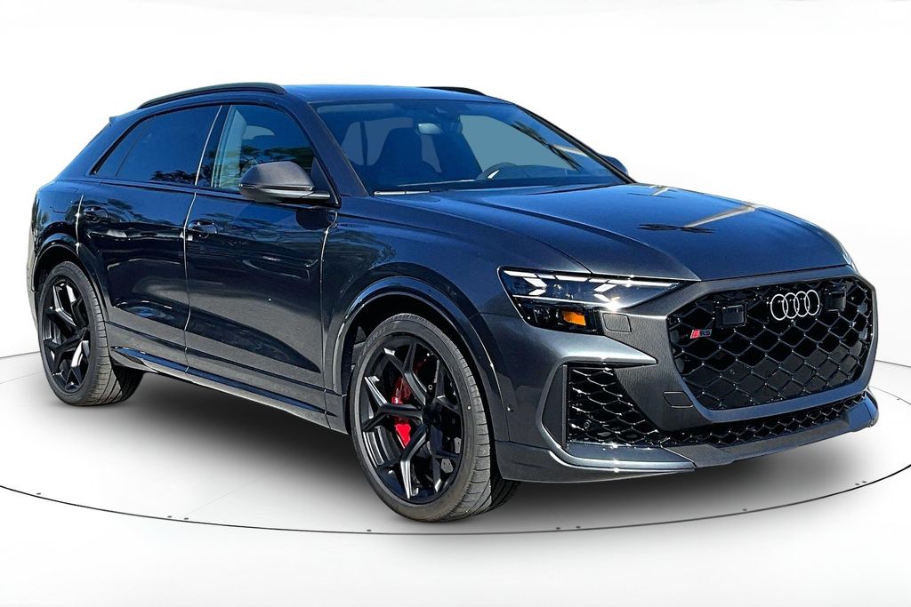 2026 Audi RS Q8 -'s photo