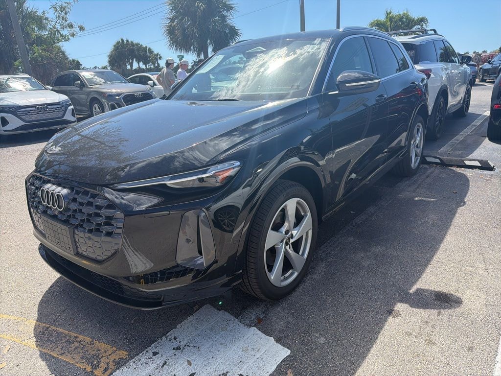 Certified 2025 Audi Q5 2.0T Premium Plus SUV