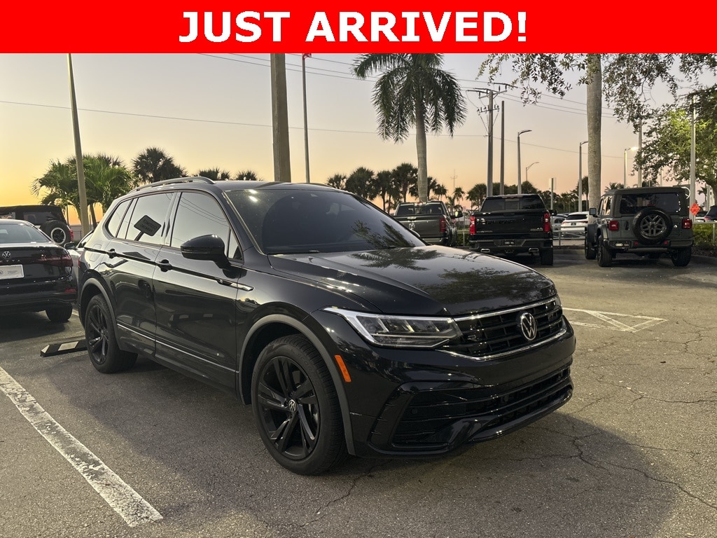 Used 2023 Volkswagen Tiguan 2.0T SE R-Line Black SUV