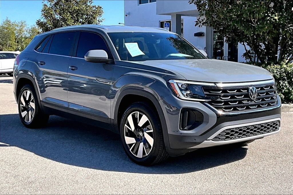 Certified 2024 Volkswagen Atlas Cross Sport 2.0T SE w/Technology SUV