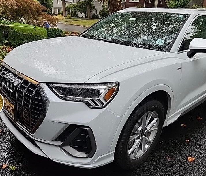 2023 Audi Q3 S line Premium photo 2