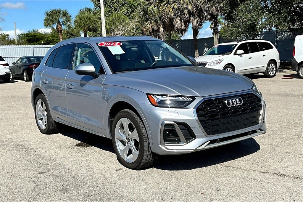 Used 2024 Audi Q5 45 S Line Prestige SUV
