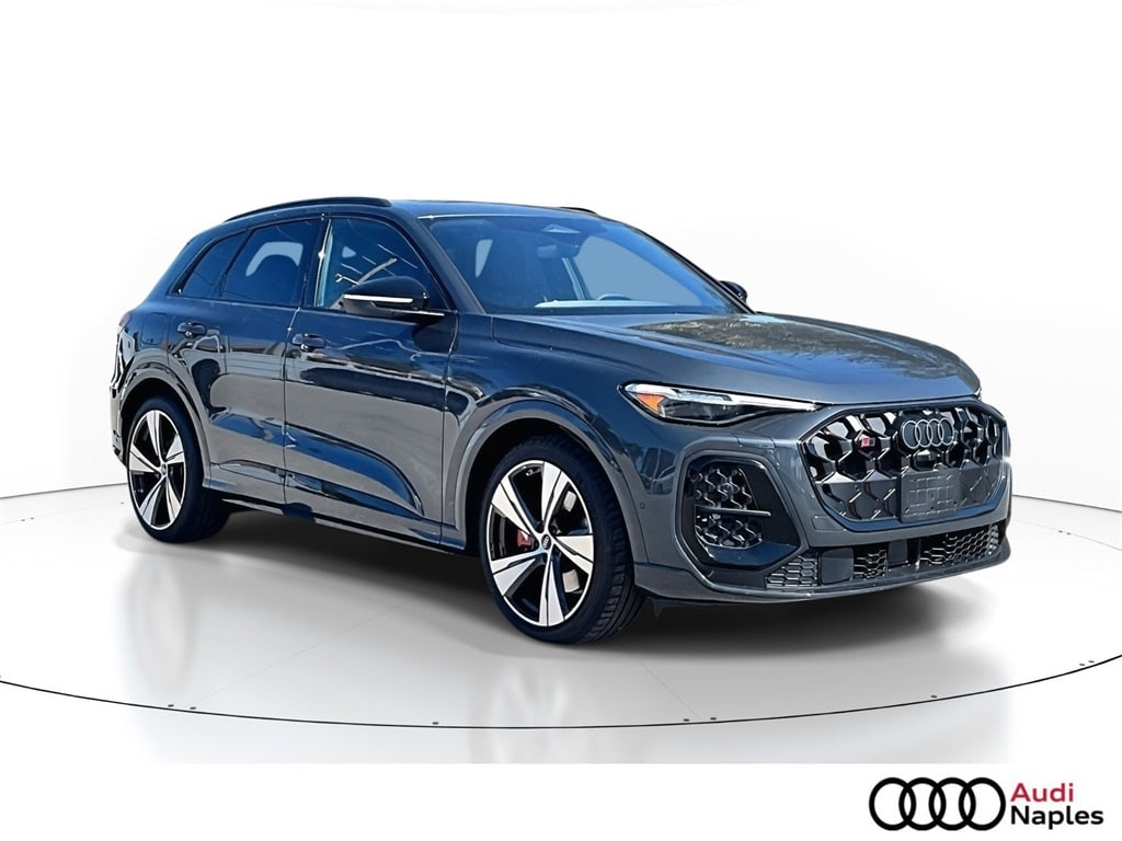 2025 Audi New SQ5 Premium Plus's photo