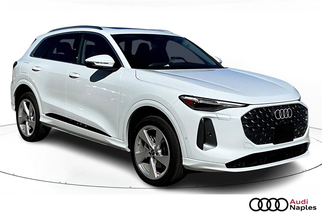 2025 Audi New Q5 Premium Plus's photo