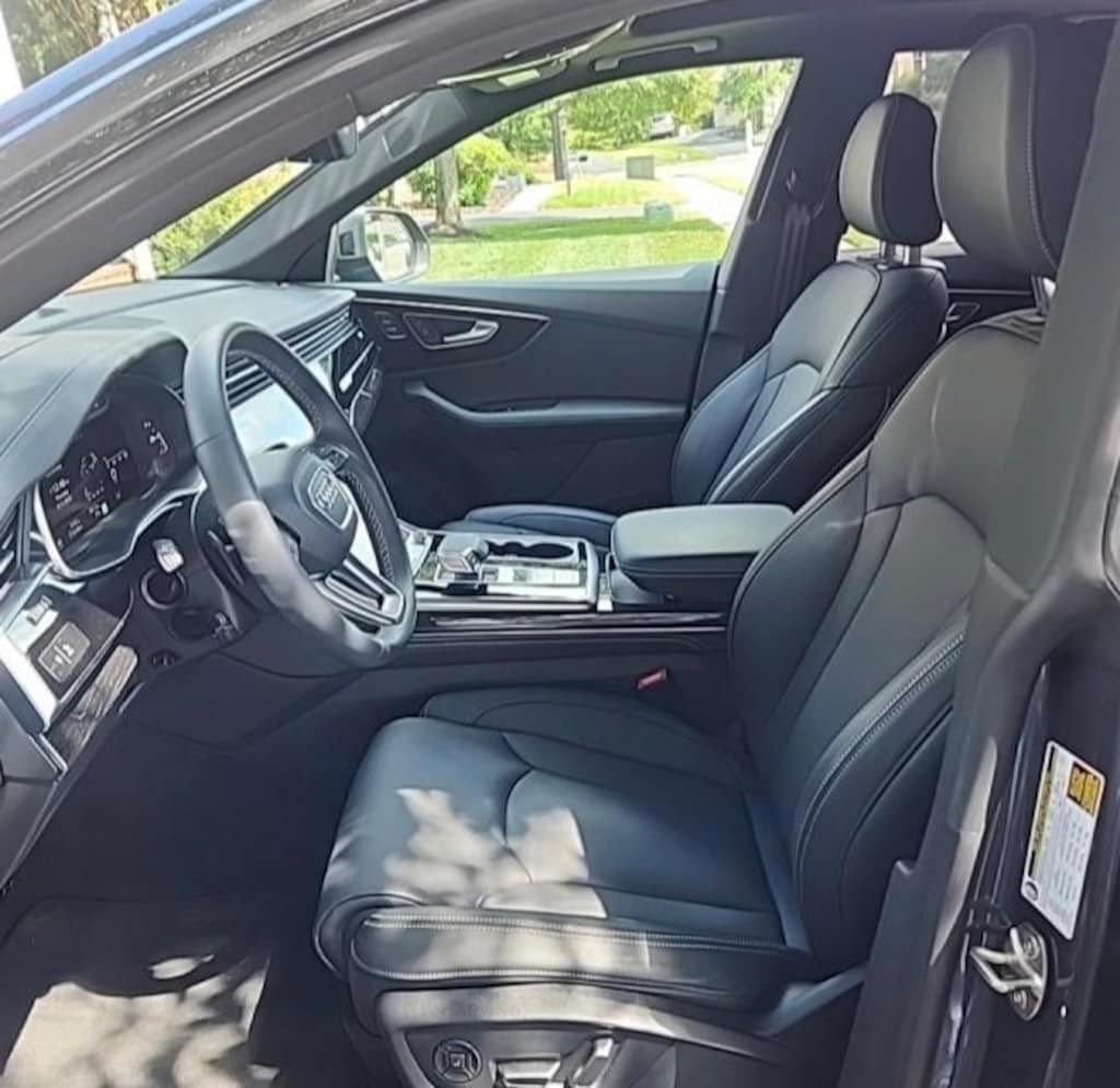 Certified 2025 Audi Q8 55 Prestige SUV