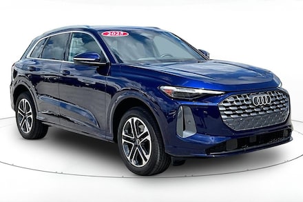 2025 Audi Q5 2.0T Premium Plus SUV