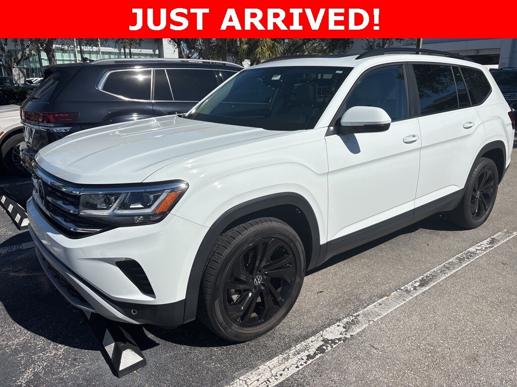 Used 2022 Volkswagen Atlas 3.6L V6 SE w/Technology SUV