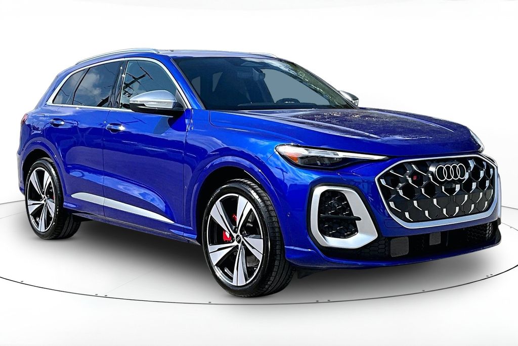 2026 Audi SQ5 Premium Plus quattro's photo