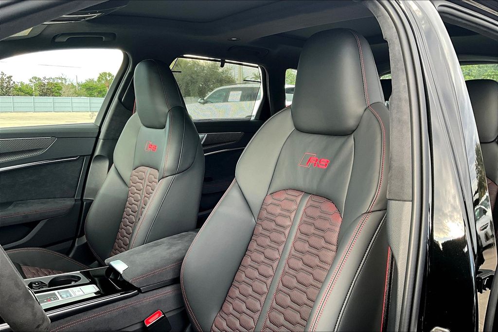 2026 Audi RS 6 Avant Base - Photo 21